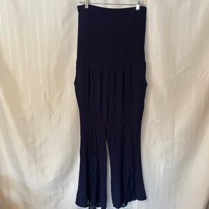 Venus Women's Size XL Jumpsuit Sleevless Wide leg Lace cutouts  2 pocket